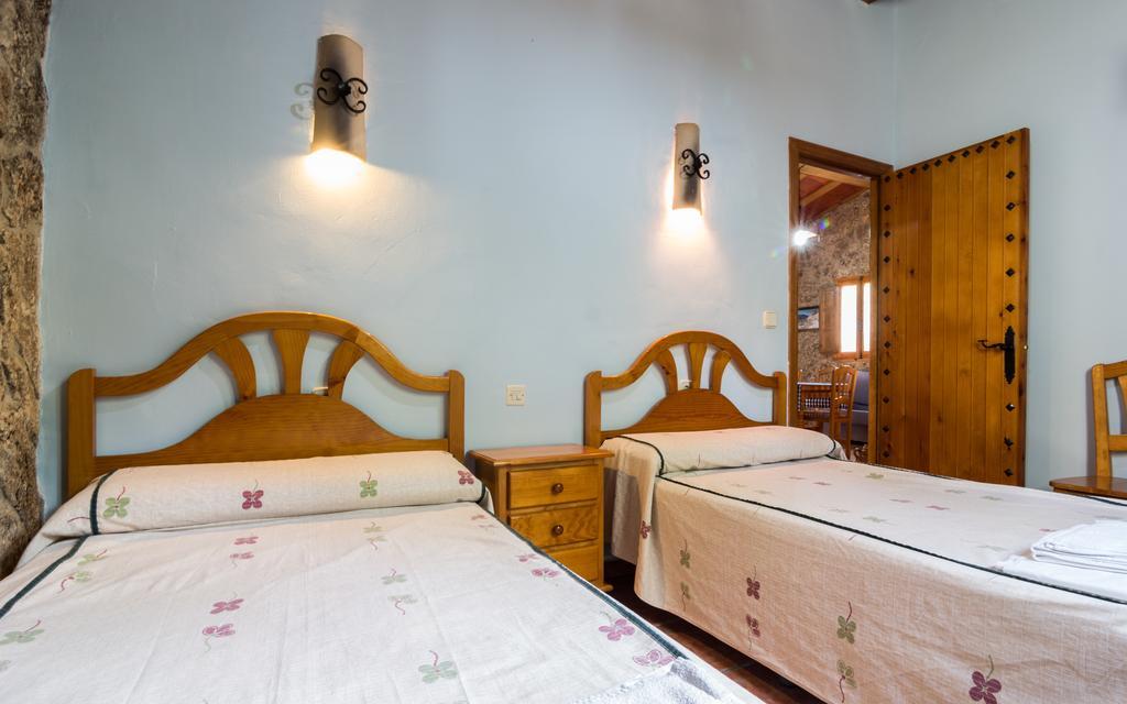 Casas Rurales Los Enebros نيربيو المظهر الخارجي الصورة